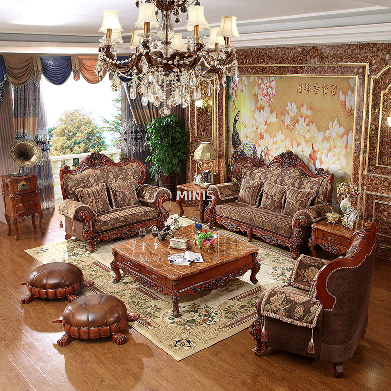Elegantes Sofa mit Holzrahmen und waschbarem Stoff für den Innenbereich