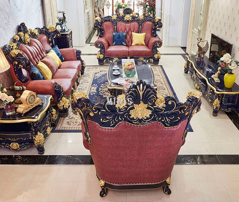 Großes Wohnzimmer, weißes Sofa aus echtem Leder, schwarzem Holz und Gold