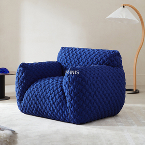 Wohnzimmer oder Schlafzimmer bequemer blauer Stoff einzelner Stuhl