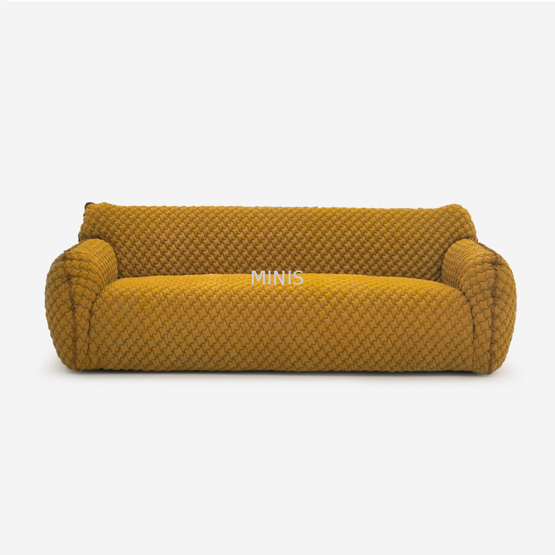 Wohnzimmer oder Schlafzimmer bequemer blauer Stoff einzelner Stuhl